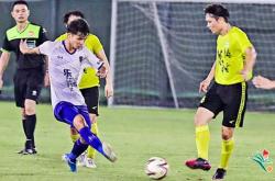 爱游戏登录-包含青羊中学足球队大胜对手，晋级下一轮比赛的词条