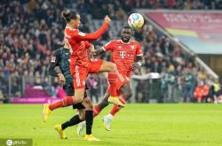 爱游戏登录-拜仁慕尼黑球员表演出色，球队备战下一场比赛