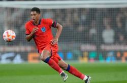 爱游戏活动-关于崭露头角，新晋球员在关键比赛中大放异彩的信息