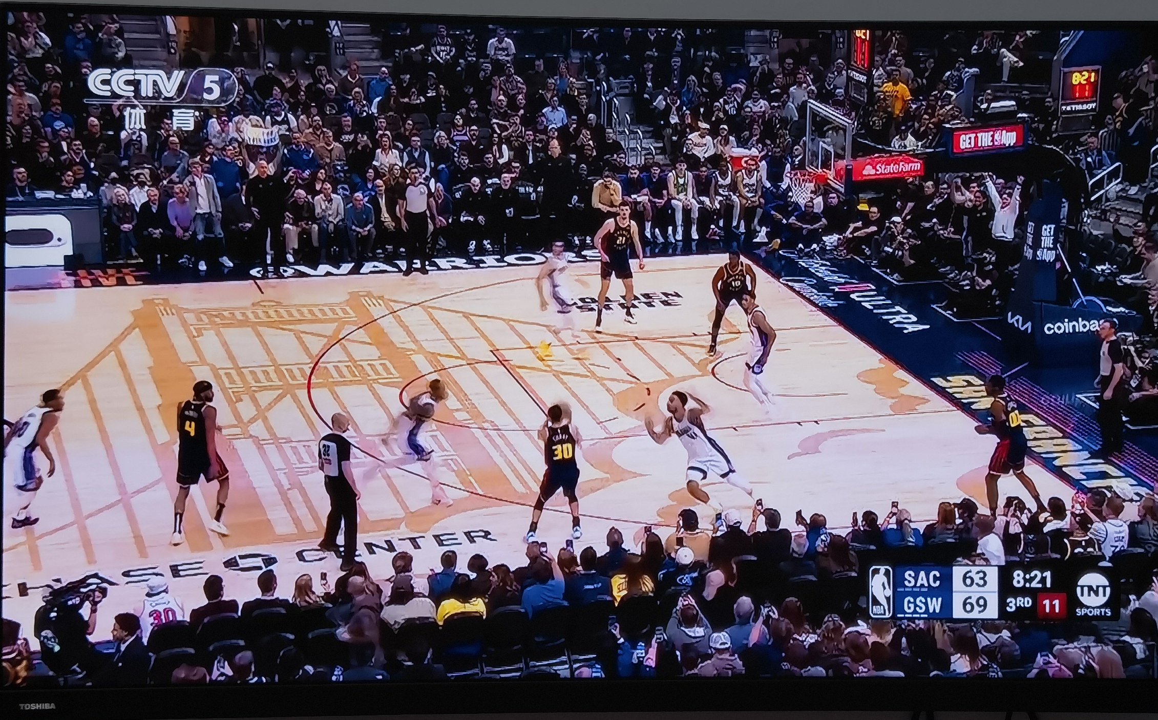 勇士击败爵士，库里单场33分刷新季后赛纪录的简单介绍